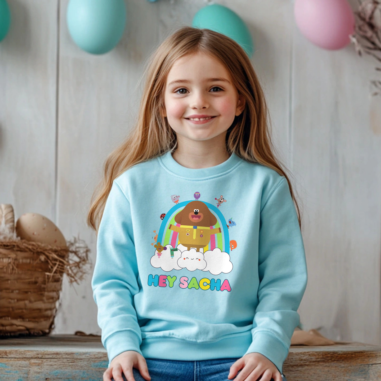 Hey Duggee personalised sweatshirt, hey duggee jumper with name, hey duggee swearshirt, girls birthday outfit