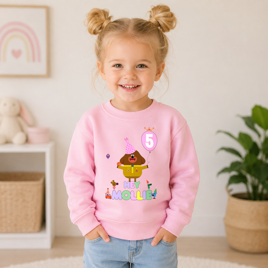 Girls Personalised Hey Duggee Birthday Sweatshirt - Girls Personalised Hey Duggee Pink Bday Jumper, Girls personalised hey duggee, dey duggee pink balloon, pink balloon birthday, hey duggee personalised birthday sweatshirt jumper