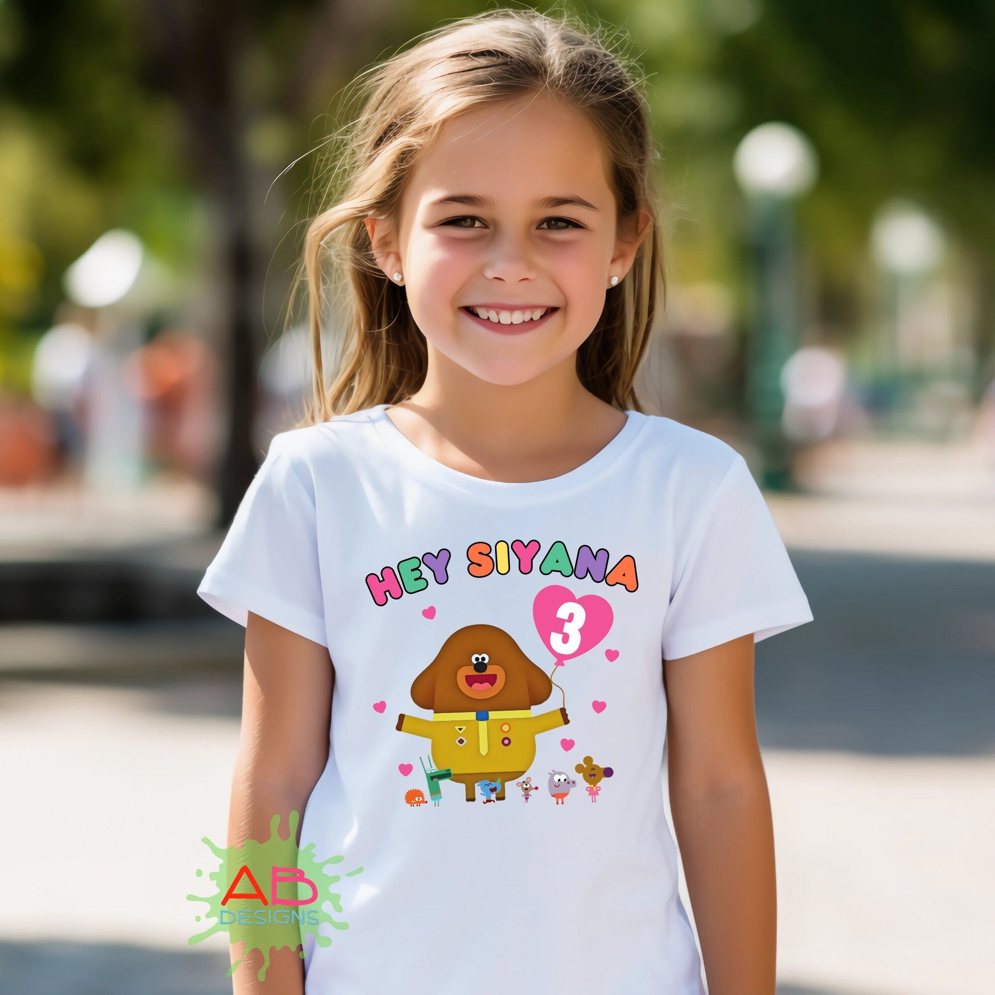 Birthday T-shirt: Personalised Hey Duggee Design for Girls